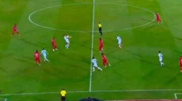 المصرى يفرض تفوقه على الاتحاد الليبى بهدف نظيف في شوط المباراة الأول